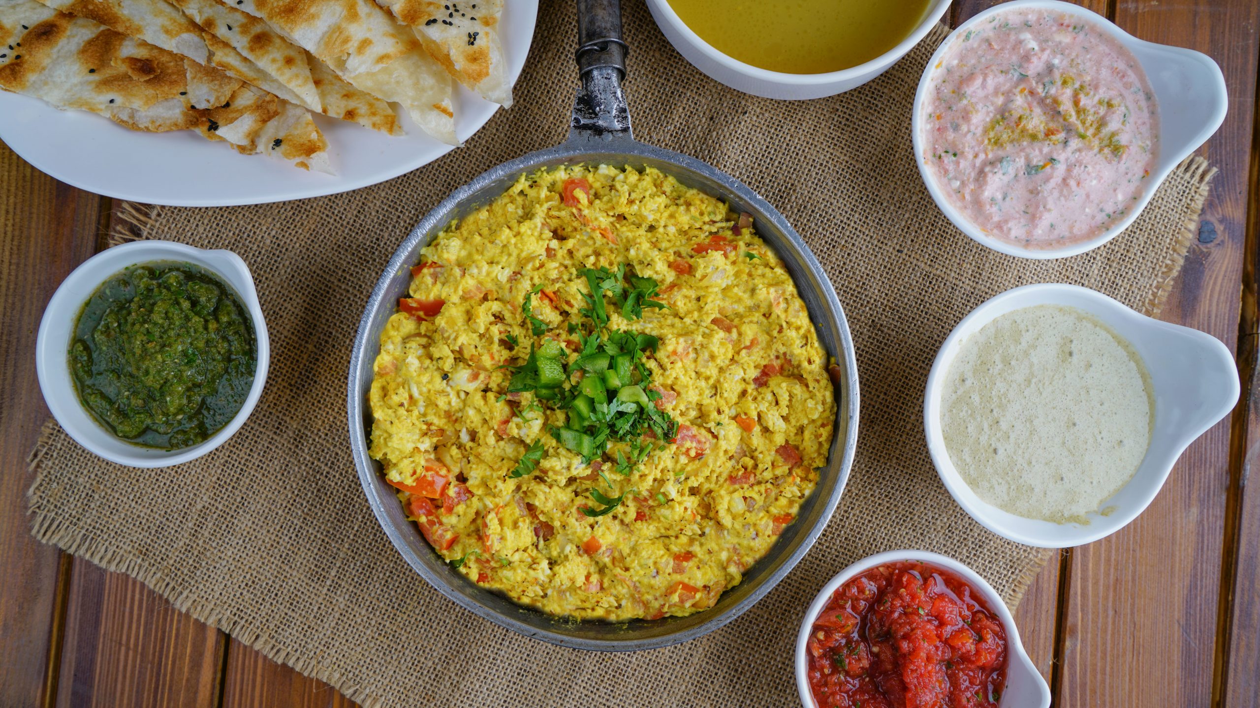 🍳 أفضل فطور شعبي يبدأ يومك بالطاقة والنكهة الأصيلة